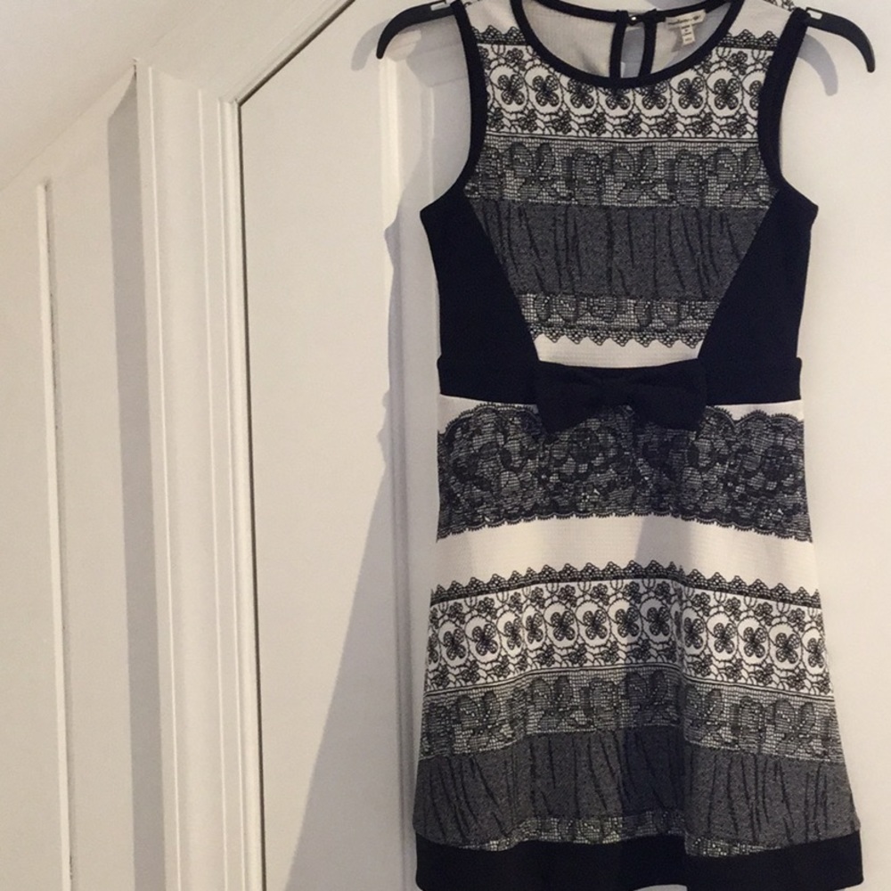 Girl’s Dress Size 14